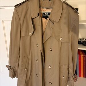 Stafford Classic Tan Men's Double Breasted Belted Khaki Trench Coat Shoulder Pad